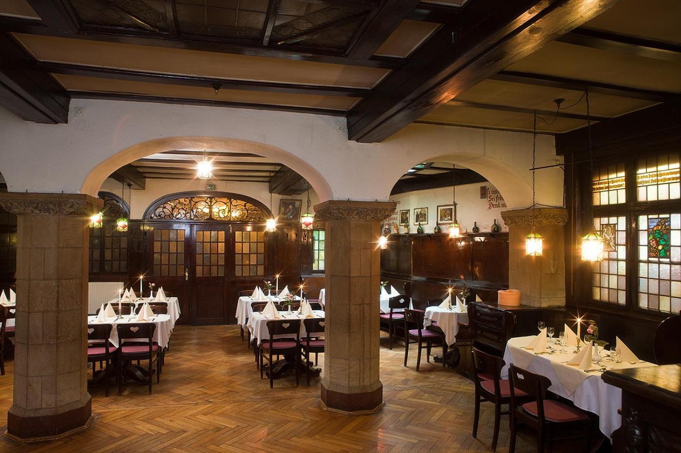 Hotel Altdeutsche Weinstuben Freyburg Extérieur photo